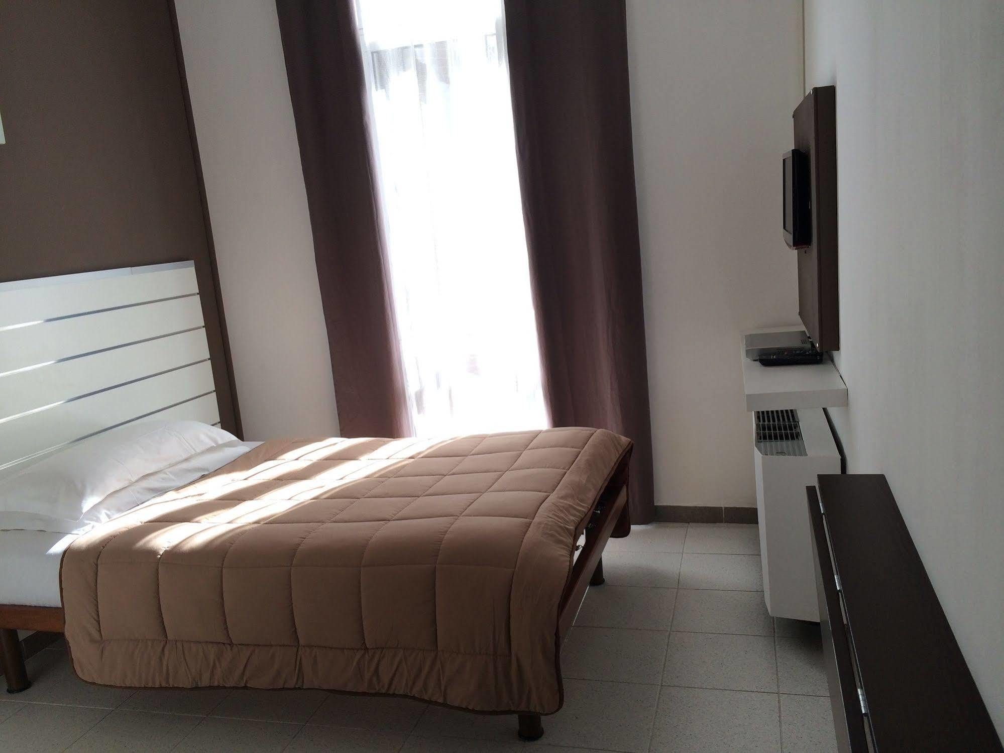 Bert Hotel Sesto San Giovanni Extérieur photo